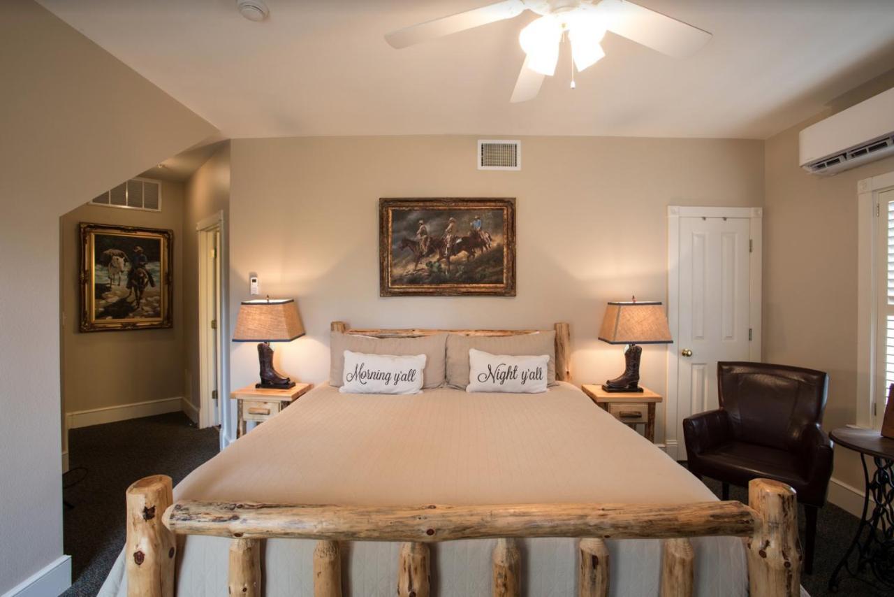 Gruene River Hotel & Retreat Нью Браунфелс Экстерьер фото