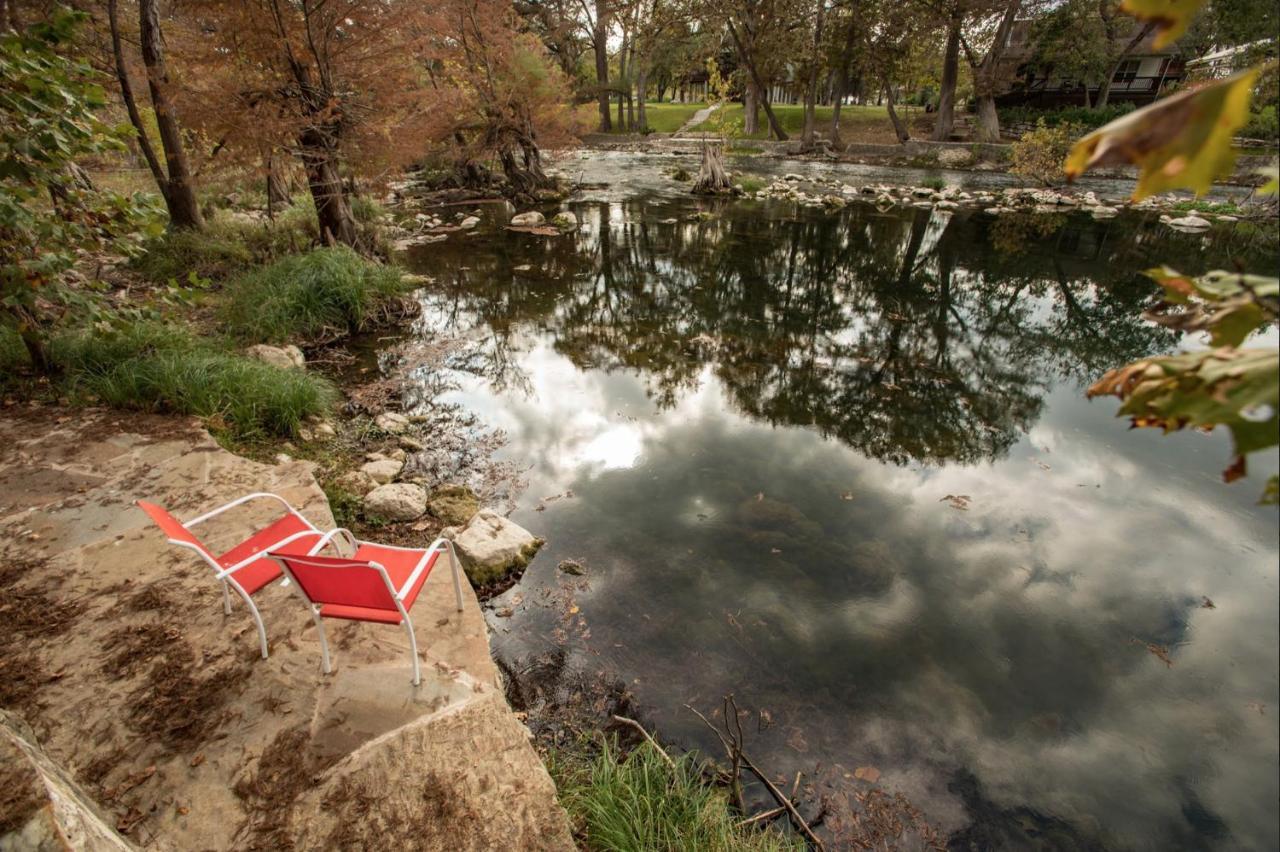 Gruene River Hotel & Retreat Нью Браунфелс Экстерьер фото