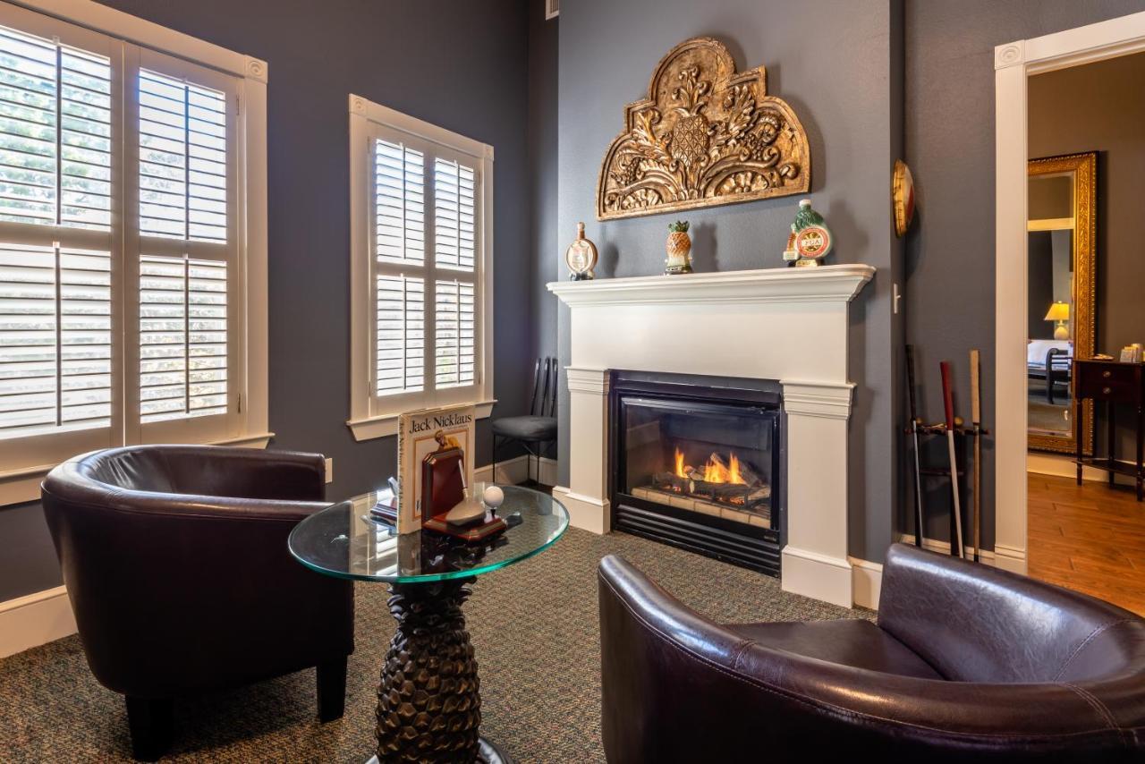 Gruene River Hotel & Retreat Нью Браунфелс Экстерьер фото